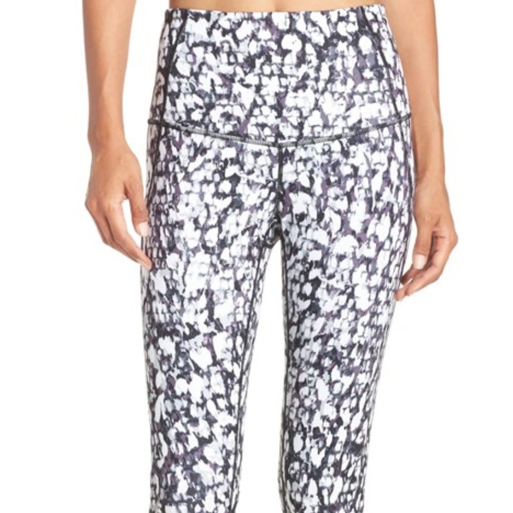 NWOT Zella 'Hatha' High Waist Crop Leggings
